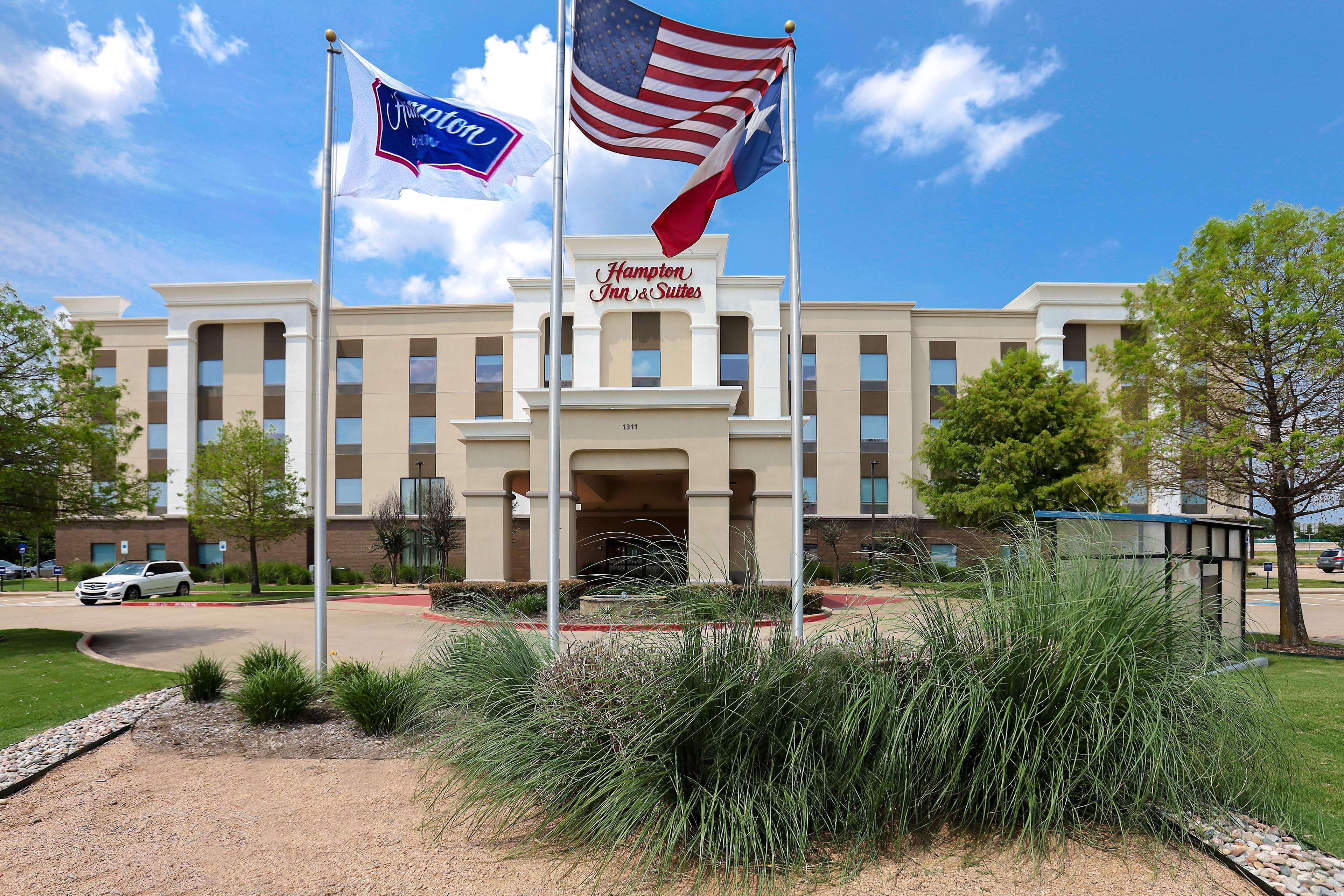 Hampton Inn & Suites Dallas-Десото Экстерьер фото